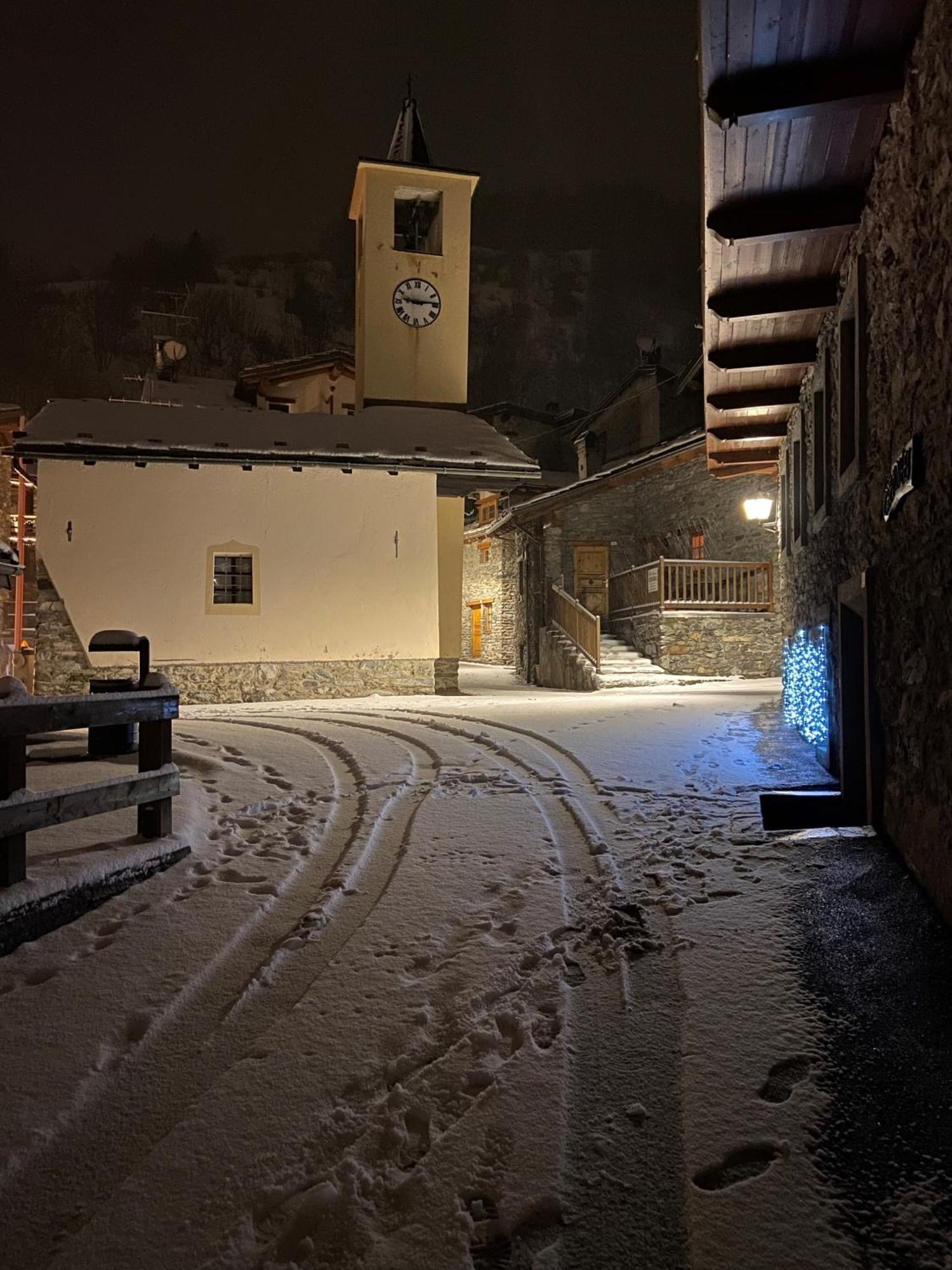 Ferienwohnung Les Cheminees La Thuile Exterior foto